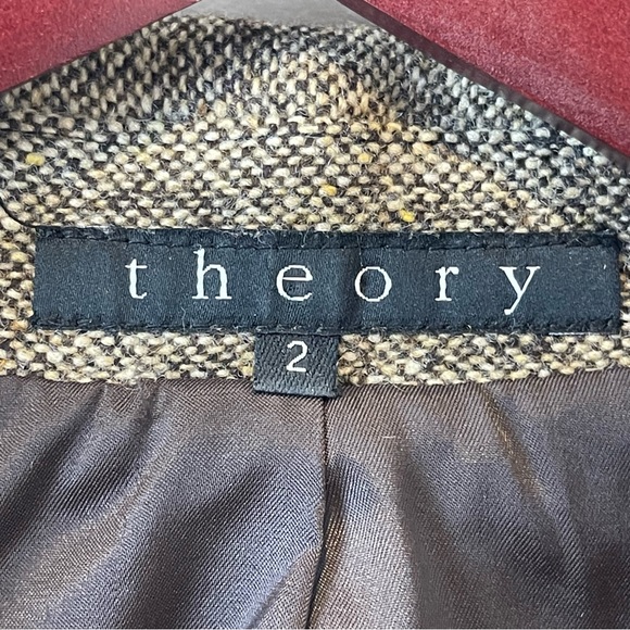 Theory Herringbone Tweed Wool Blend Jacket Sz. 2 - Picture 10 of 10